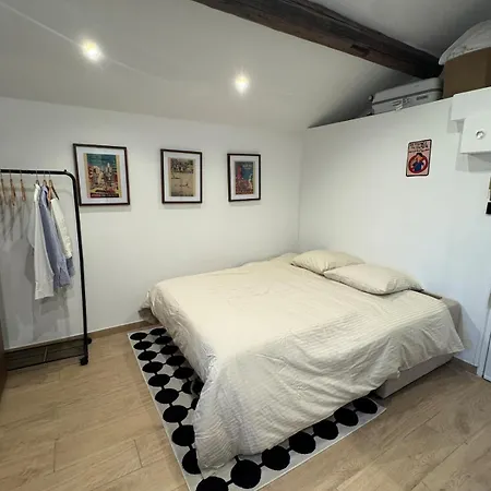 Cannes, Near Croisette *